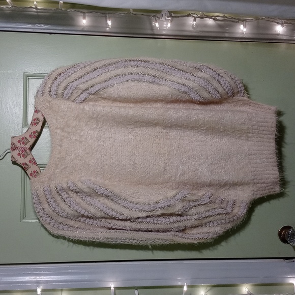 Women's Freeway butterfly poncho sweater cream gold Medium - Picture 8 of 8